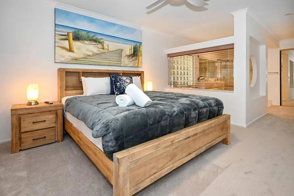 Holiday home Sunshine Coast Dream Getaway Villa Pelican Waters