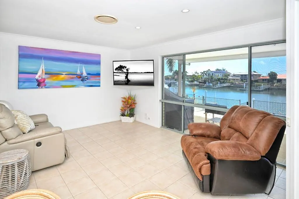 Holiday home Sunshine Coast Dream Getaway Villa Pelican Waters Australia