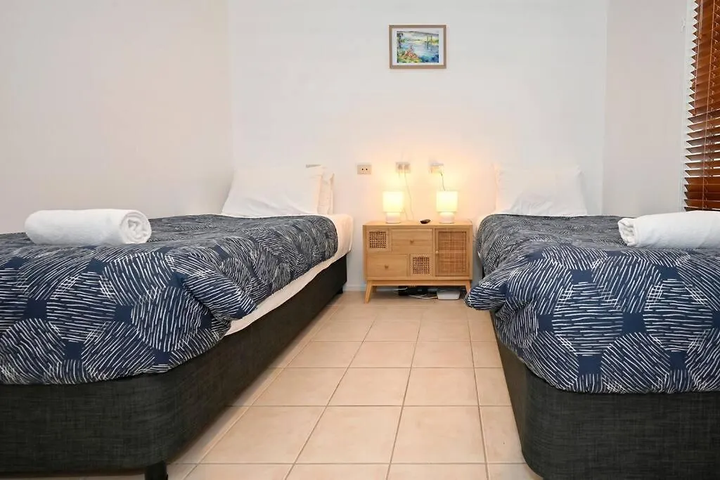 Sunshine Coast Dream Getaway Villa Pelican Waters Australia