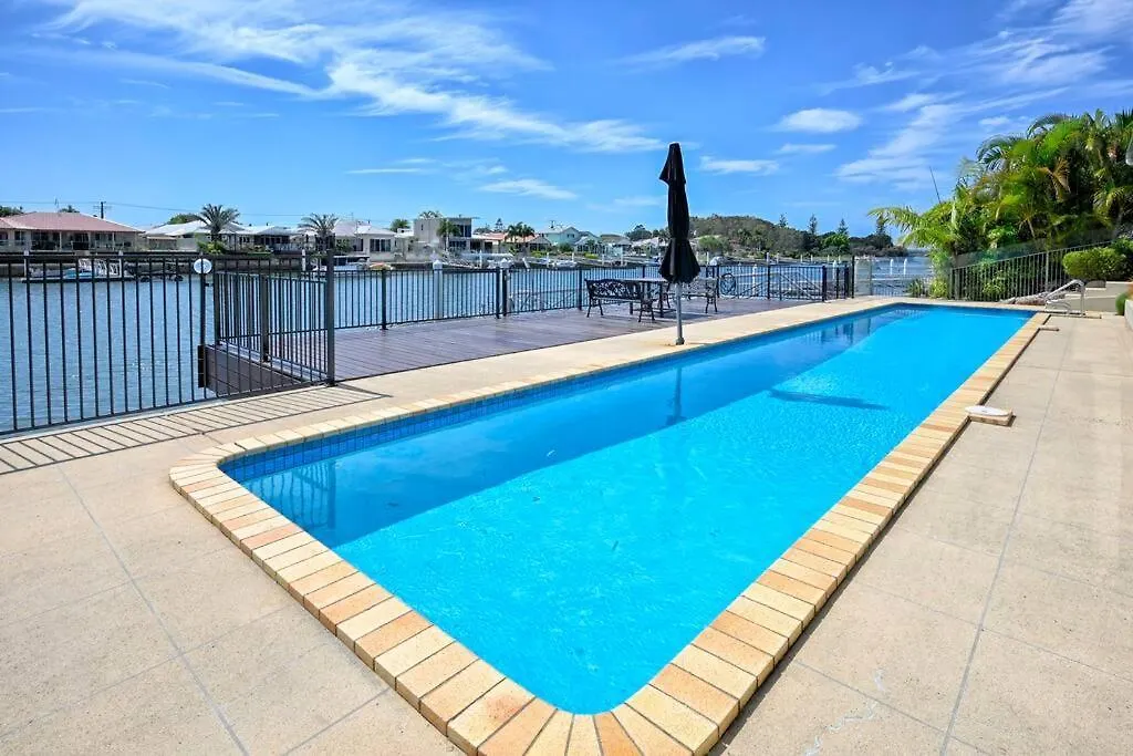 Sunshine Coast Dream Getaway Villa Pelican Waters 0*,  Australia
